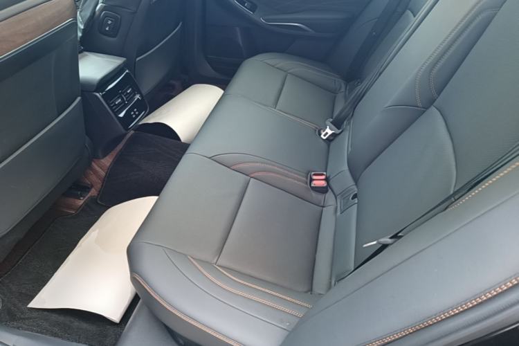 Used Toyota Avalon 2024 Dual-Motor 2.0L Luxury Edition Left Rear Seat