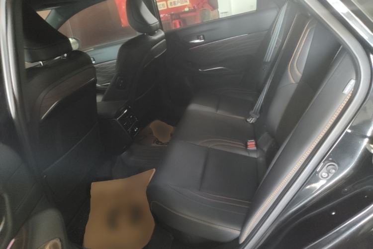 Used Toyota Avalon 2024 Dual-Motor 2.0L Premium Edition Left Rear Seat