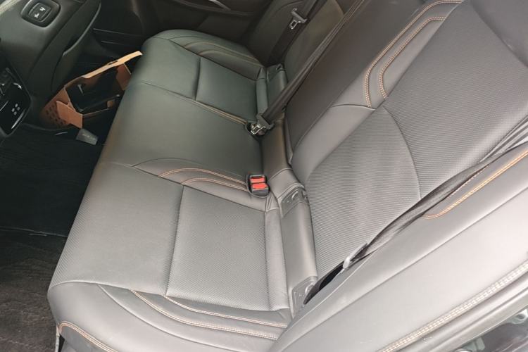 Used Toyota Avalon 2024 Dual-Motor 2.0L Luxury Edition Left Rear Seat