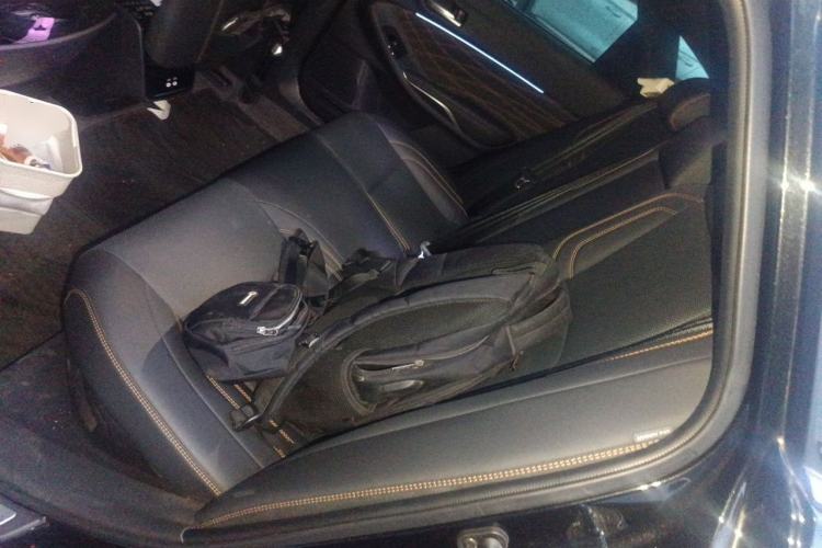 Used Toyota Avalon 2024 Dual-Motor 2.0L Premium Edition Left Rear Seat