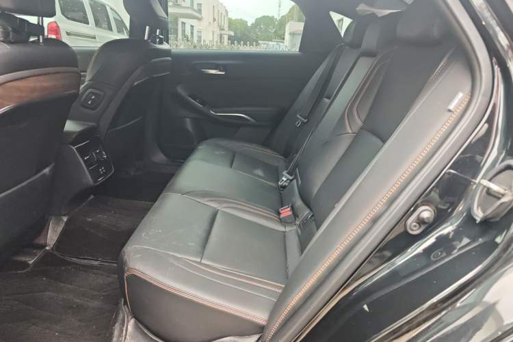 Used Toyota Avalon 2024 2.0L Luxury Edition Left Rear Seat