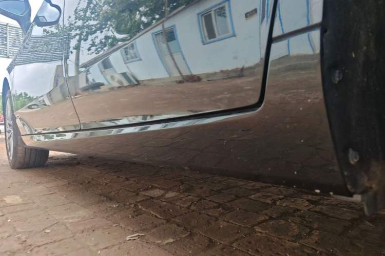 Used Toyota Avalon 2024 2.0L Luxury Edition Left Side Sill
