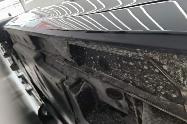 Used Toyota Avalon 2024 2.0L Ambition Edition Left Side Sill