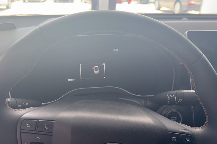 Used Toyota Avalon 2024 2.0L Premium Edition Odometer Close Up