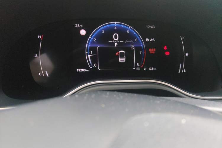 Used Toyota Avalon 2024 2.0L Premium Edition Odometer Close Up