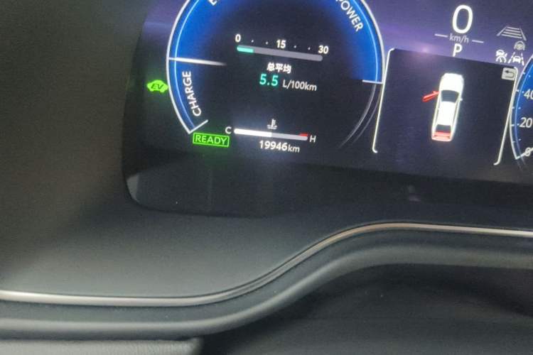 Used Toyota Avalon 2024 Dual-Motor 2.0L Luxury Edition Odometer Close Up