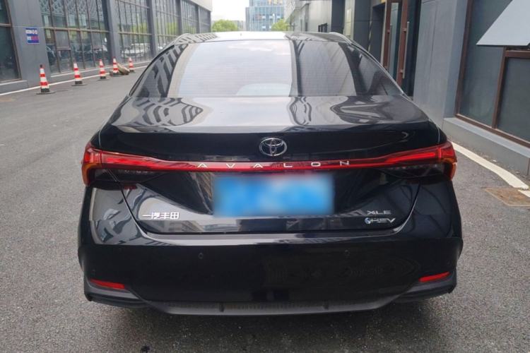 Used Toyota Avalon 2024 Dual-Motor 2.0L Premium Edition Rear