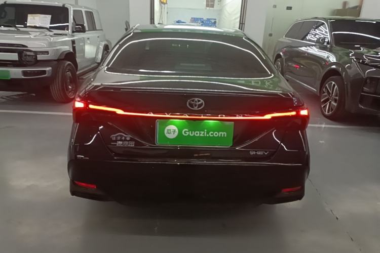 Used Toyota Avalon 2024 Dual-Motor 2.0L Luxury Edition Rear