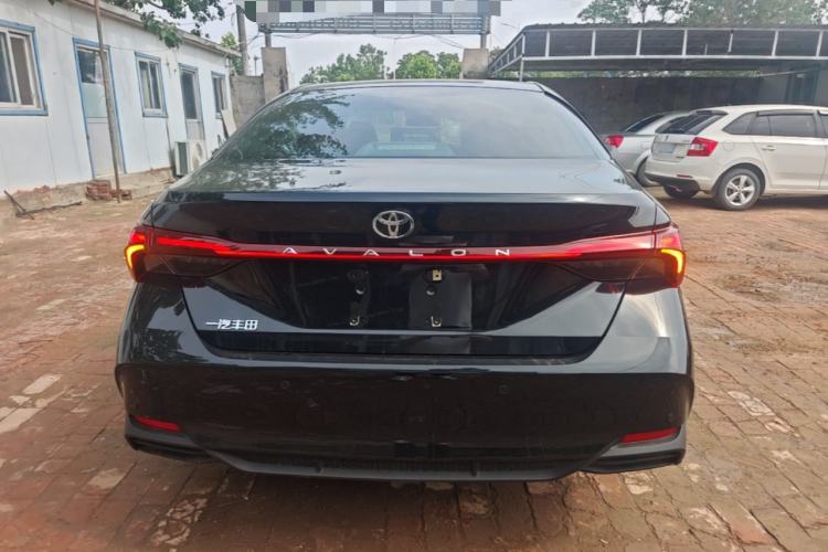 Used Toyota Avalon 2024 2.0L Luxury Edition Rear