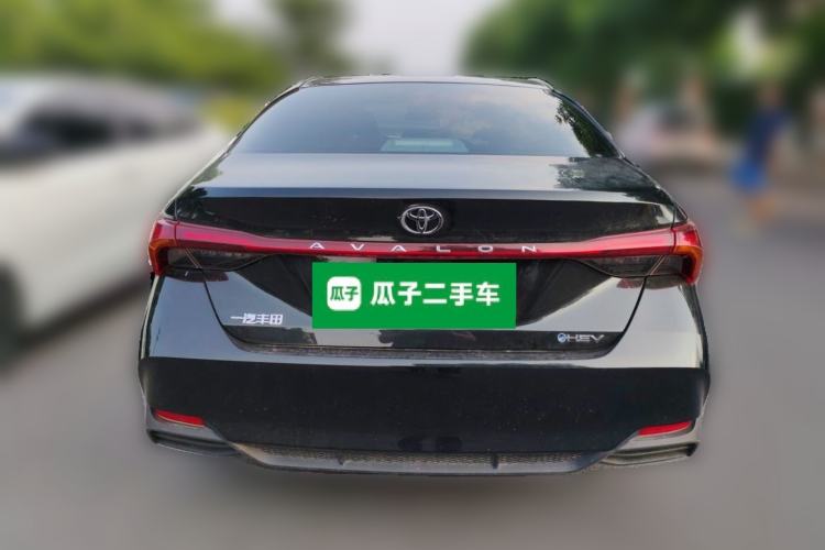 Used Toyota Avalon 2024 Dual-Motor 2.0L Premium Edition Rear