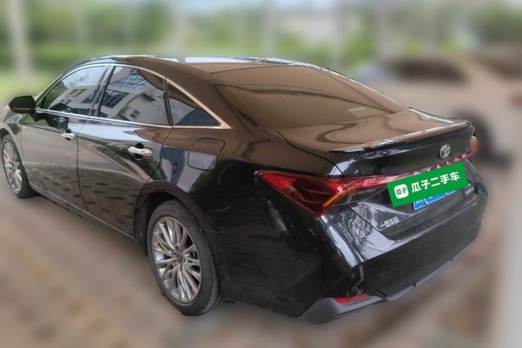 Used Toyota Avalon 2024 Dual-Engine 2.5L XLE Premium Edition Rear Left 45 Deg