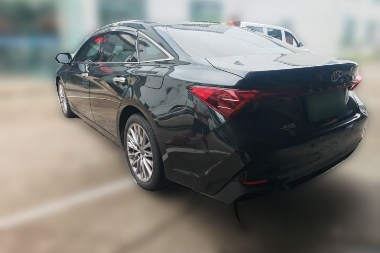 Used Toyota Avalon 2024 2.0L Luxury Edition Rear Left 45 Deg