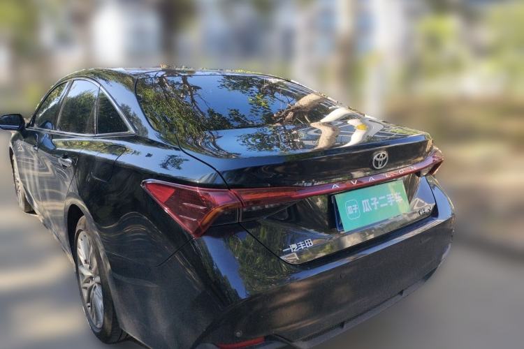 Used Toyota Avalon 2024 Dual-Motor 2.0L Luxury Edition Rear Left 45 Deg