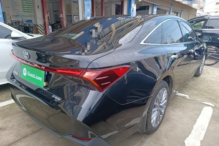 Used Toyota Avalon 2024 Dual-Motor 2.0L Luxury Edition Rear Right 45 Deg