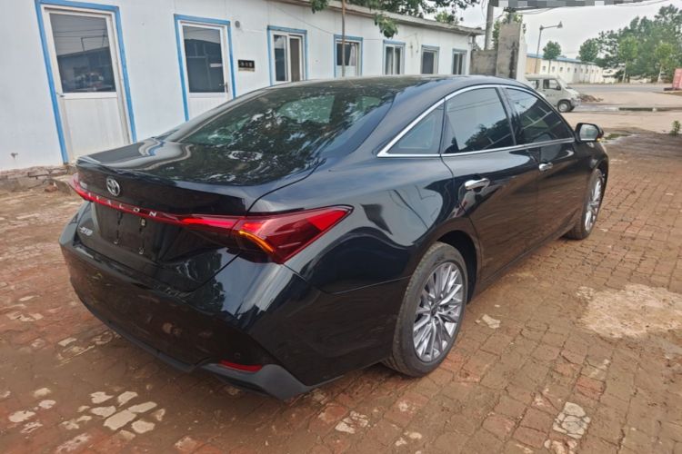Used Toyota Avalon 2024 2.0L Luxury Edition Rear Right 45 Deg