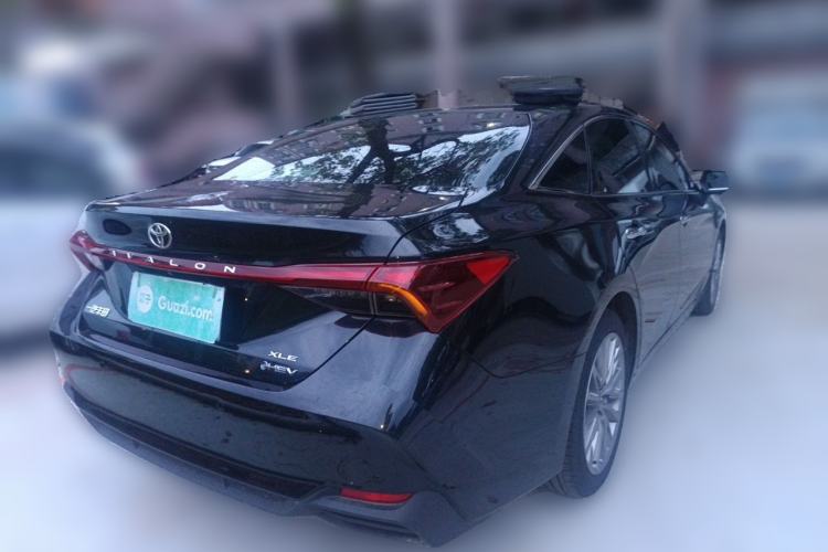 Used Toyota Avalon 2024 Dual-Motor 2.0L Premium Edition Rear Right 45 Deg