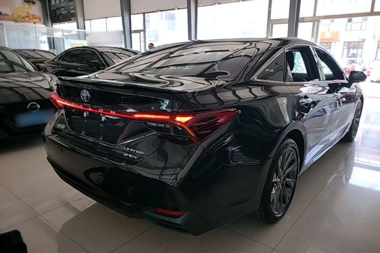 Used Toyota Avalon 2024 Dual-Motor 2.5L Limited Flagship Edition Rear Right 45 Deg