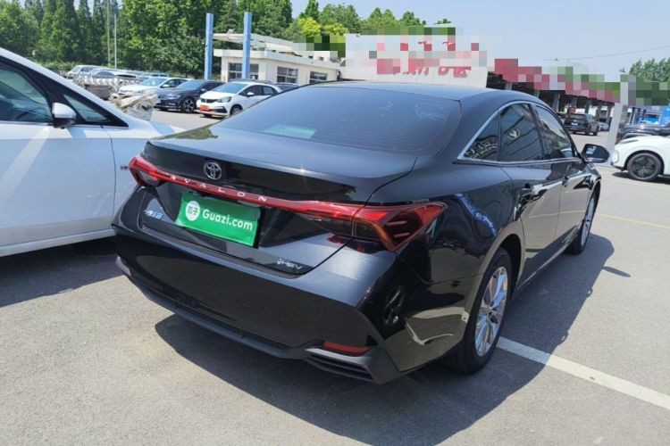 Used Toyota Avalon 2024 Dual-Motor 2.0L Premium Edition Rear Right 45 Deg