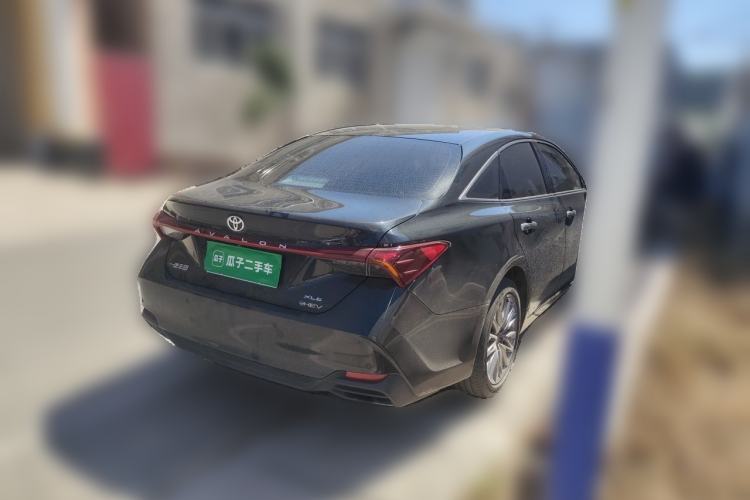 Used Toyota Avalon 2024 Dual-Motor 2.0L Premium Edition Rear Right 45 Deg