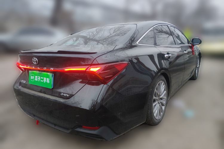 Used Toyota Avalon 2024 Dual-Motor 2.0L Luxury Edition Rear Right 45 Deg