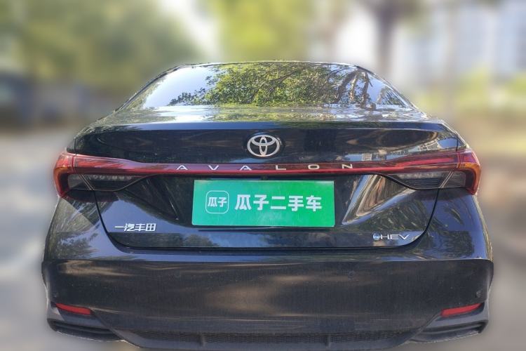 Used Toyota Avalon 2024 Dual-Motor 2.0L Luxury Edition Rear
