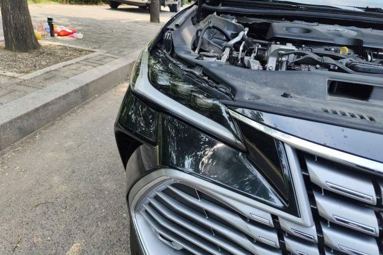 Used Toyota Avalon 2024 2.0L Ambition Edition Right Front Headlight