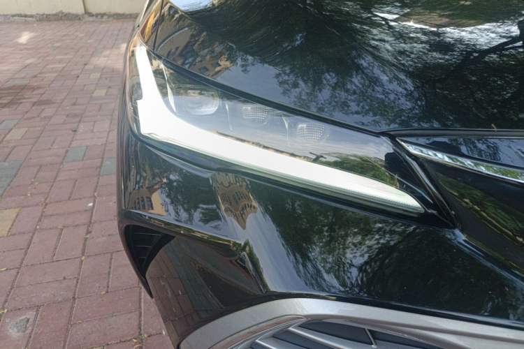 Used Toyota Avalon 2024 Dual-Motor 2.0L Luxury Edition Right Front Headlight
