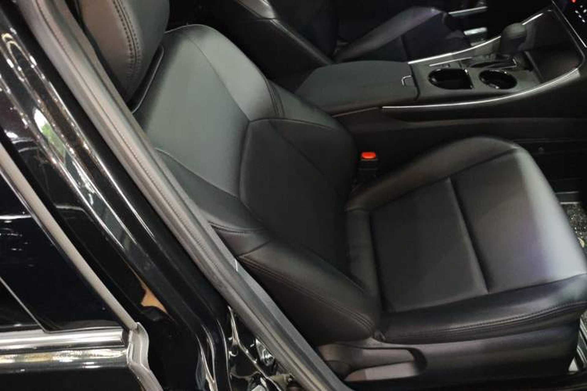 Used Toyota Avalon 2024 2.0L Ambition Edition Right Front Seat