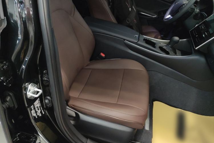 Used Toyota Avalon 2024 2.0L Ambition Edition Right Front Seat