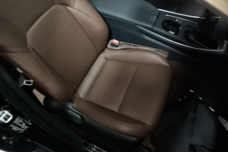Used Toyota Avalon 2024 2.0L Ambition Edition Right Front Seat
