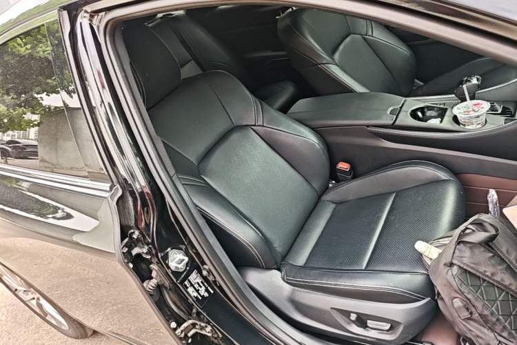 Used Toyota Avalon 2024 2.0L Ambition Edition Right Front Seat