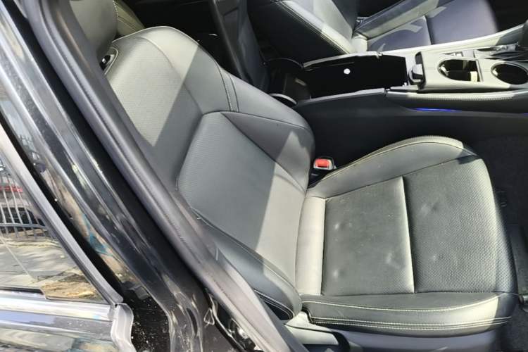 Used Toyota Avalon 2024 2.0L Ambition Edition Right Front Seat