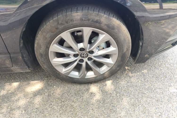 Used Toyota Avalon 2024 2.0L Ambition Edition Right Front Wheel Hub