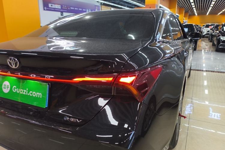 Used Toyota Avalon 2024 Dual-Motor 2.0L Luxury Edition Right Rear Taillight