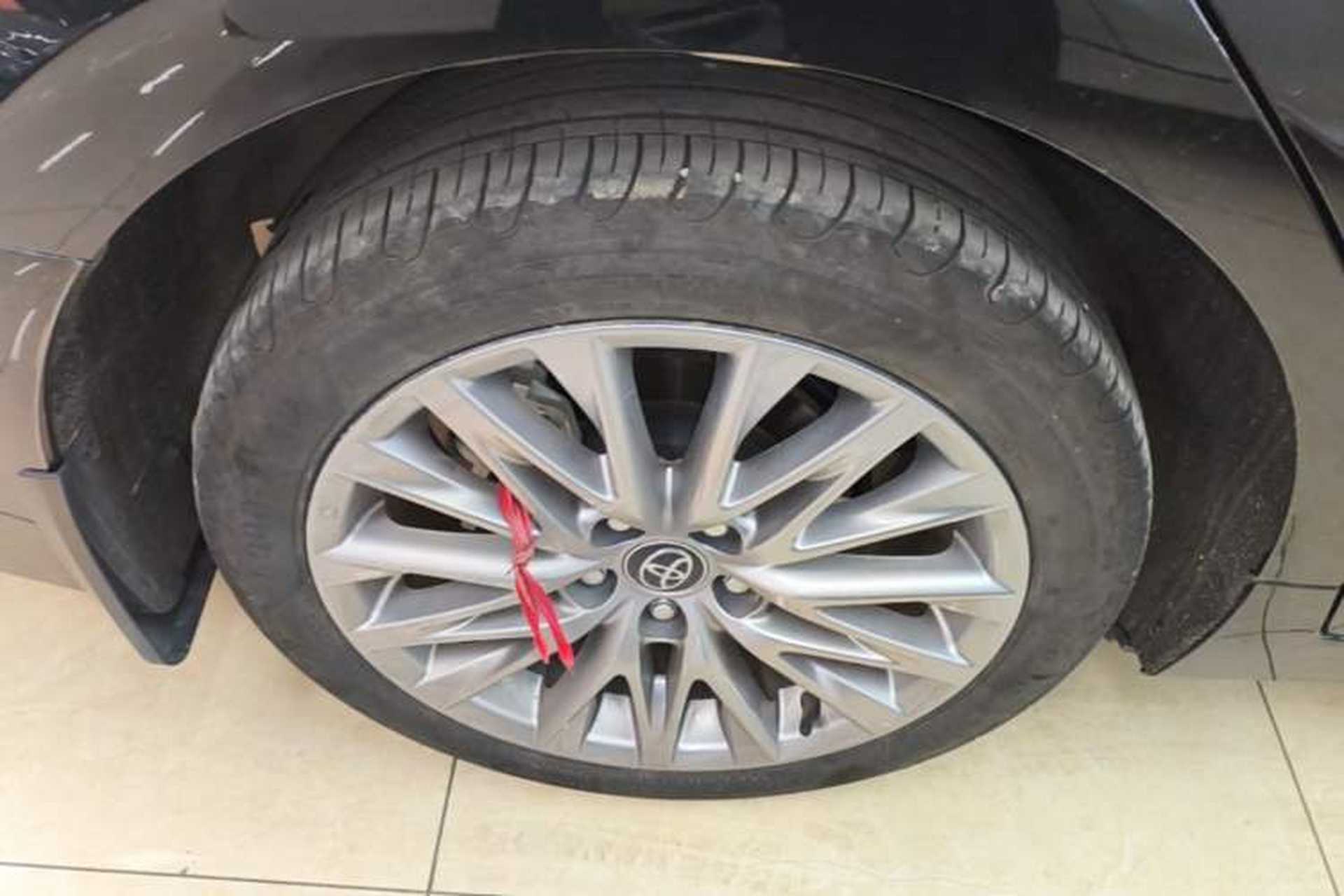 Used Toyota Avalon 2024 Dual-Motor 2.0L Luxury Edition Right Rear Wheel Hub