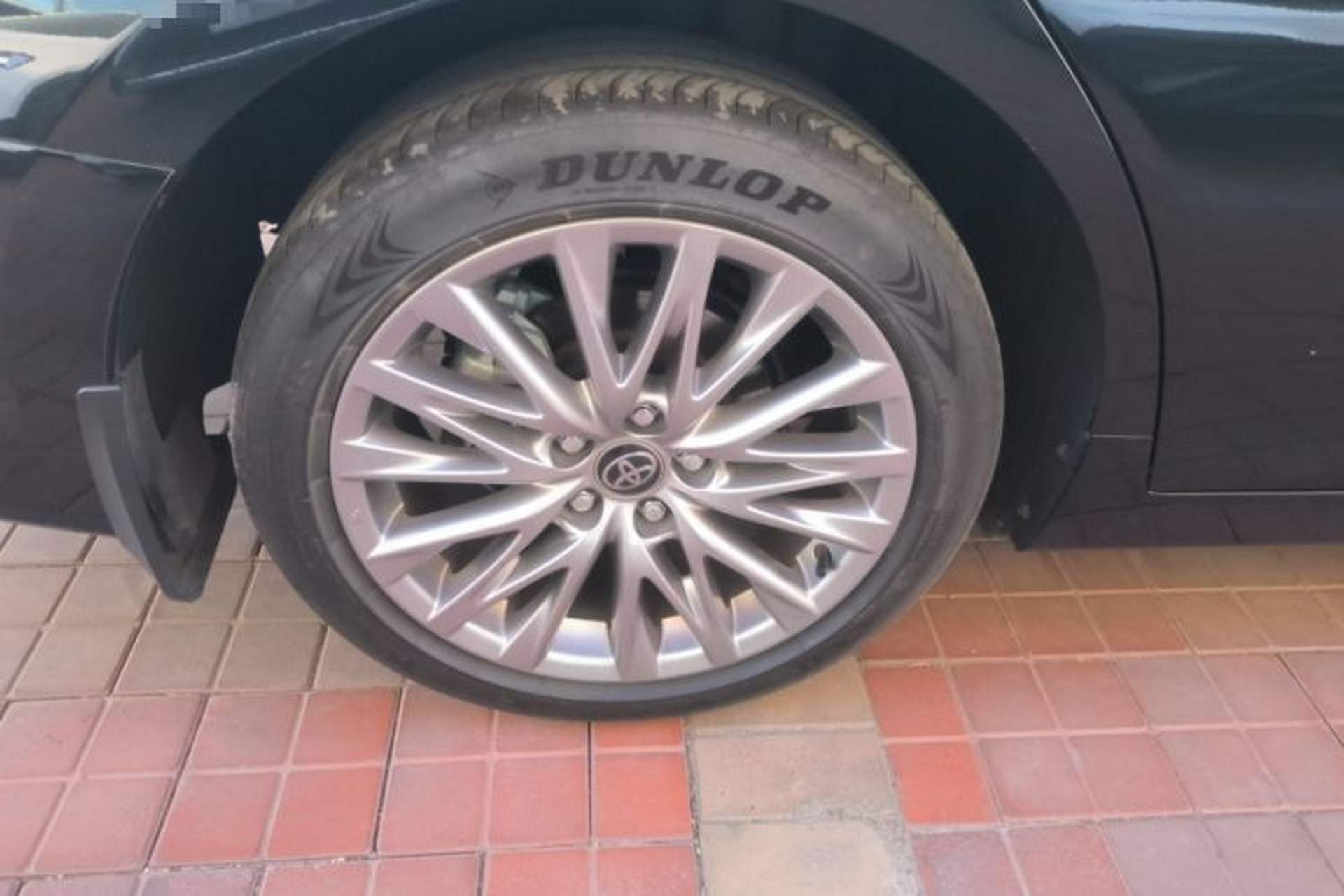 Used Toyota Avalon 2024 Dual-Motor 2.0L Luxury Edition Right Rear Wheel Hub