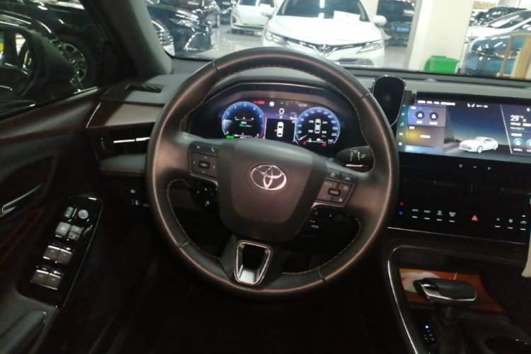 Used Toyota Avalon 2024 Dual-Motor 2.0L Luxury Edition Steering Wheel