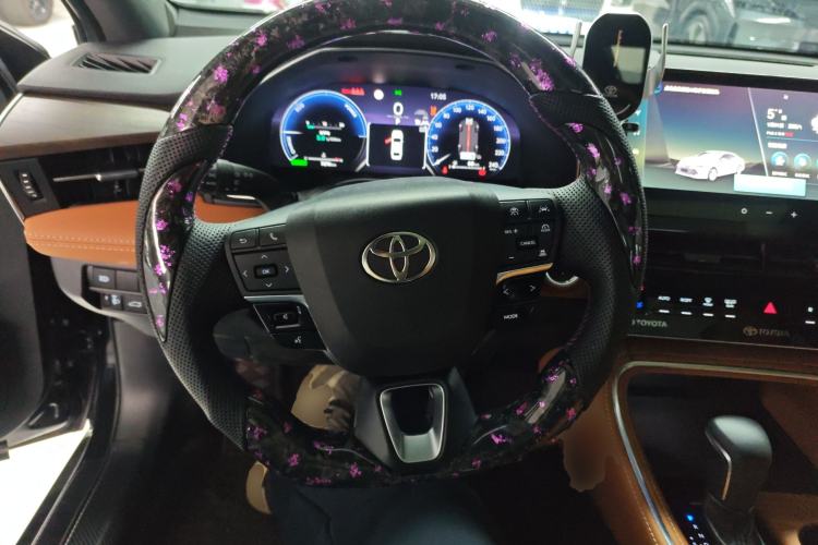 Used Toyota Avalon 2024 Dual-Motor 2.0L Luxury Edition Steering Wheel