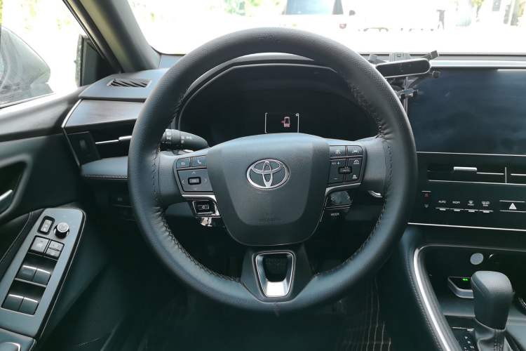 Used Toyota Avalon 2024 2.0L Ambition Edition Steering Wheel