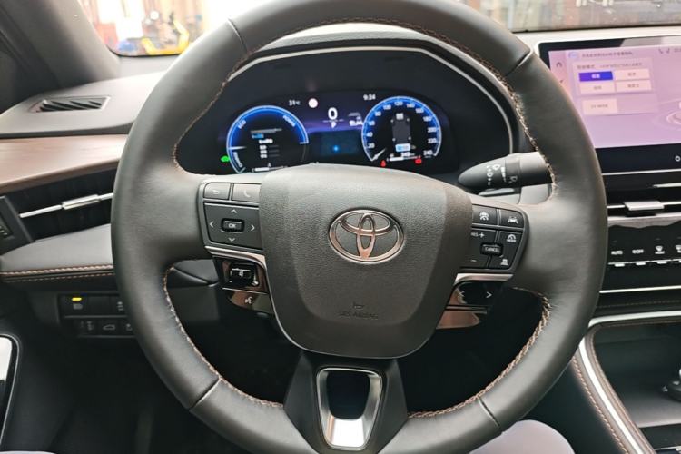 Used Toyota Avalon 2024 Dual-Motor 2.0L Luxury Edition Steering Wheel