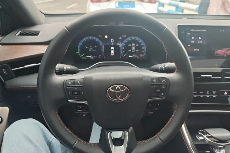 Used Toyota Avalon 2024 Dual-Motor 2.0L Luxury Edition Steering Wheel