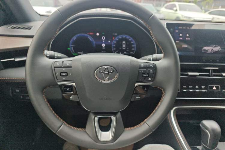 Used Toyota Avalon 2024 Dual-Motor 2.0L Luxury Edition Steering Wheel