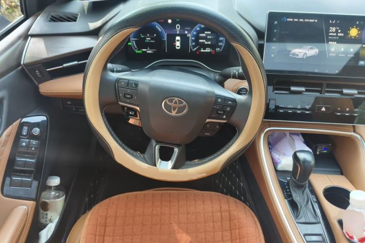 Used Toyota Avalon 2024 Dual-Motor 2.0L Luxury Edition Steering Wheel