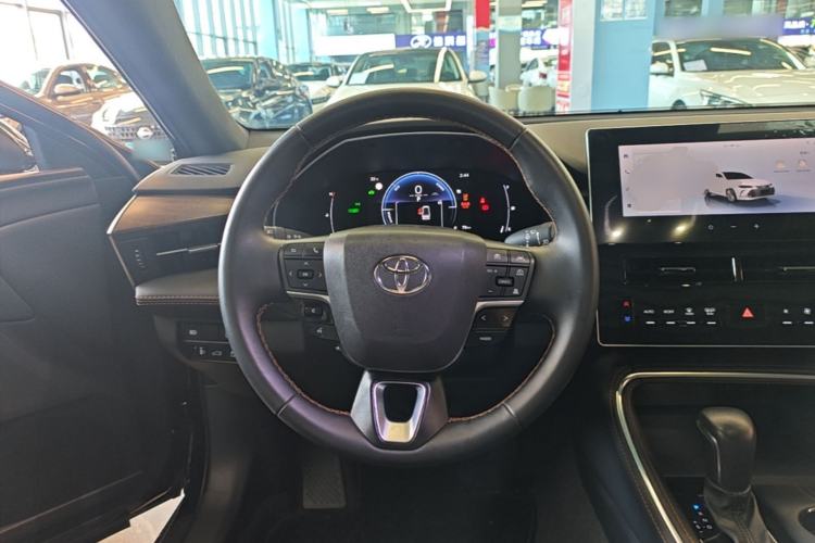 Used Toyota Avalon 2024 Dual-Motor 2.0L Premium Edition Steering Wheel