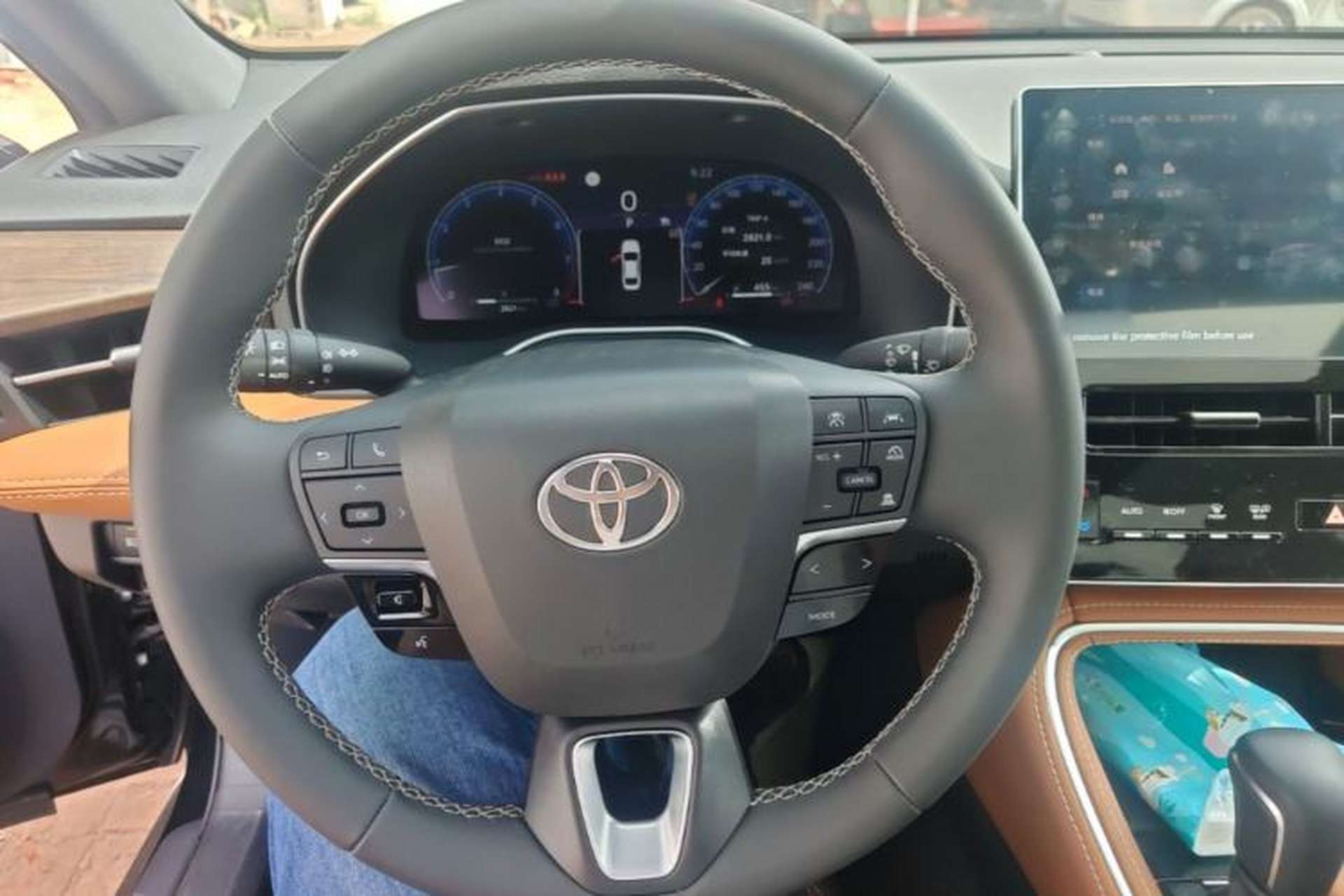 Used Toyota Avalon 2024 2.0L Luxury Edition Steering Wheel