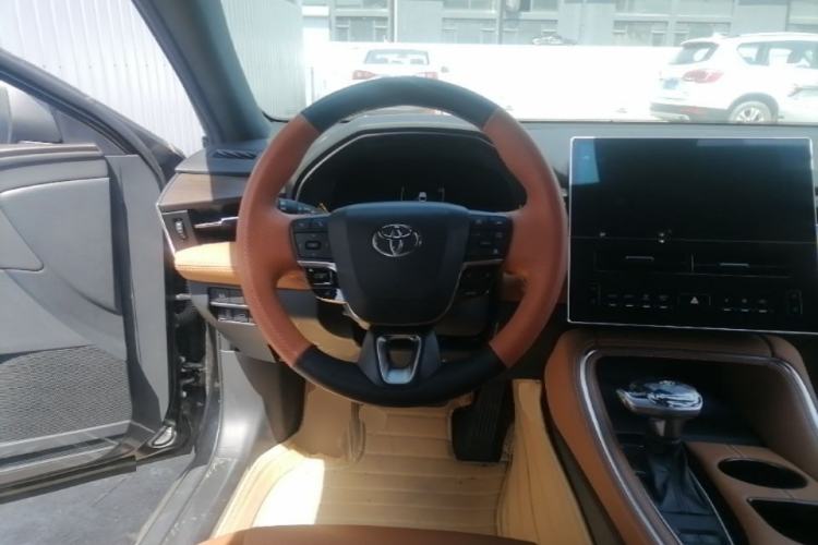 Used Toyota Avalon 2024 2.0L Luxury Edition Steering Wheel