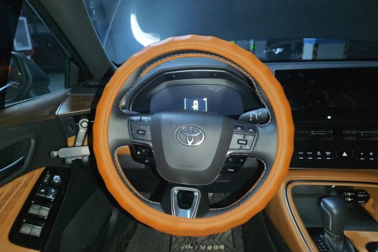 Used Toyota Avalon 2024 Dual-Motor 2.0L Luxury Edition Steering Wheel