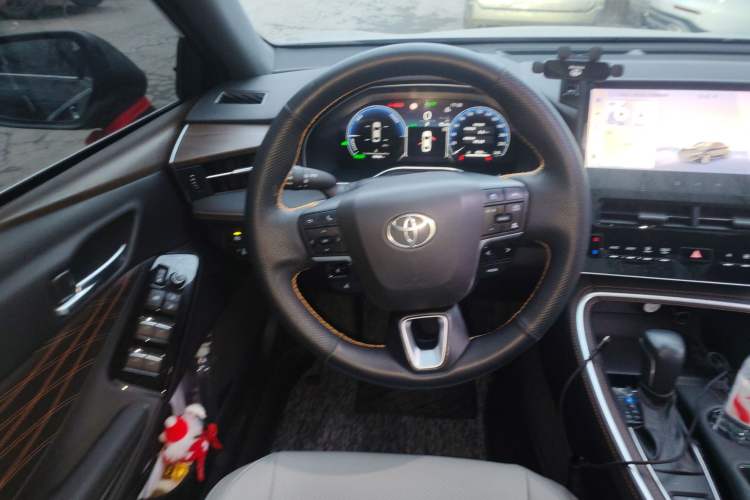 Used Toyota Avalon 2024 Dual-Motor 2.0L Luxury Edition Steering Wheel