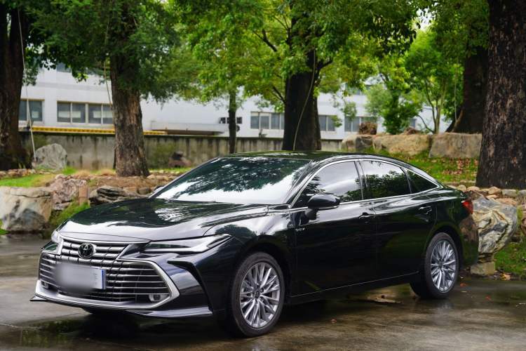 Ojetý Toyota Avalon 2024 Dual-Motor 2.0L Luxury Edition Guazi used car, China used car export, Used car for sale, Used  cars, Cheapest cars for sale