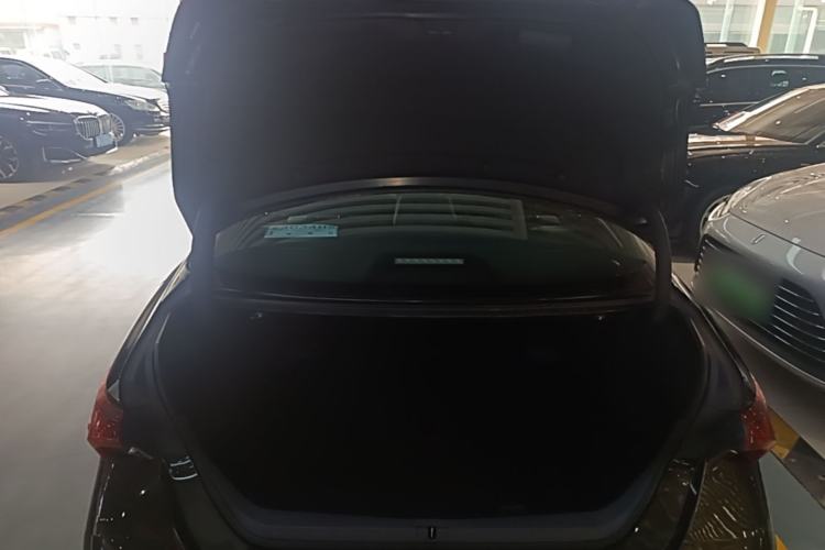 Used Toyota Avalon 2024 Dual-Motor 2.0L Luxury Edition Trunk